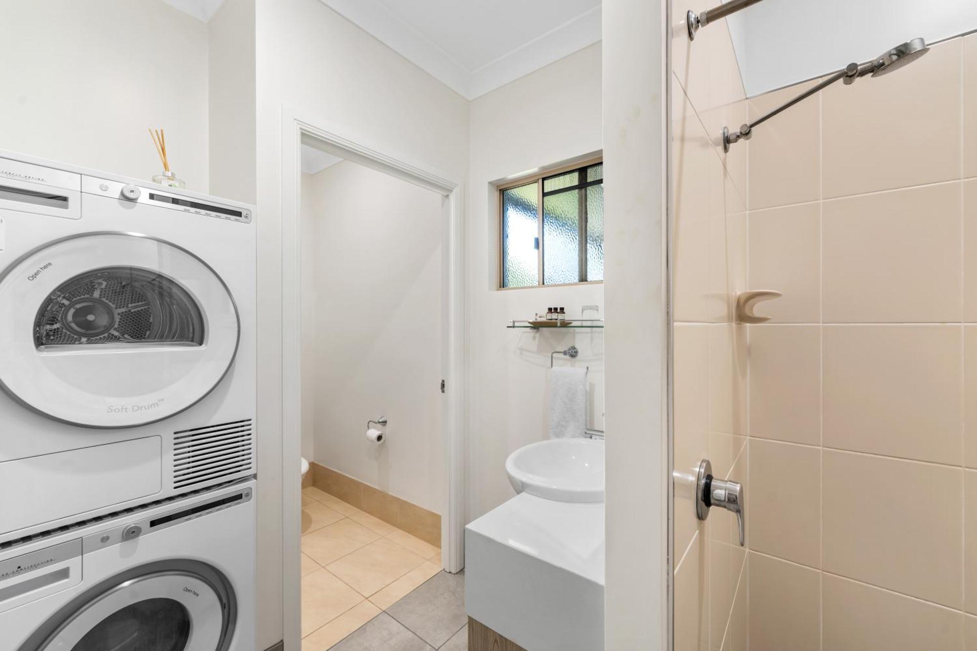 Blue Summit Hideaway 5* Yungaburra