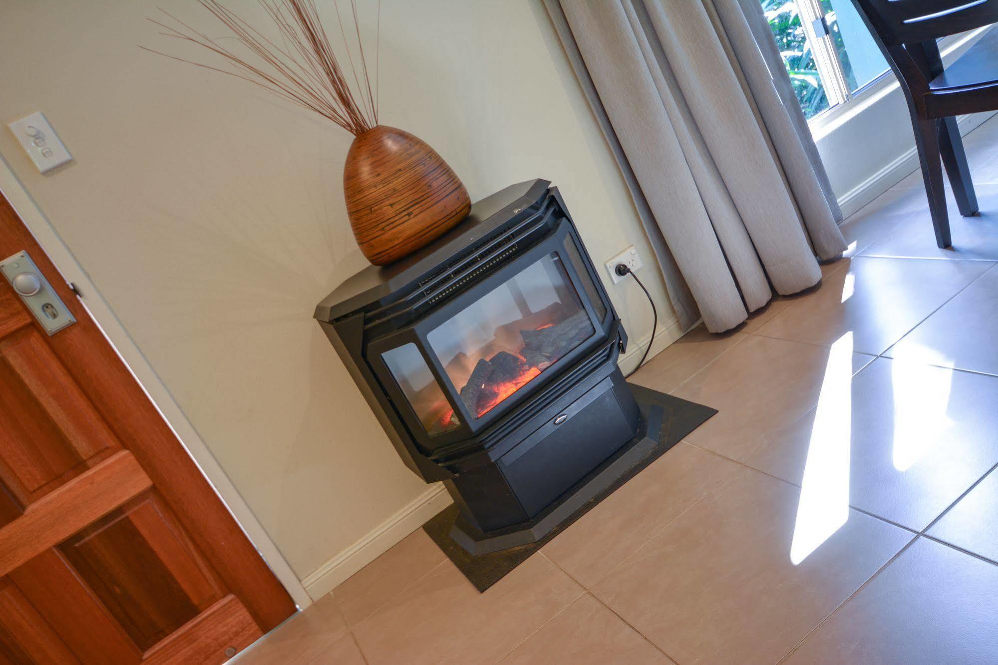 Blue Summit Hideaway 5* Yungaburra